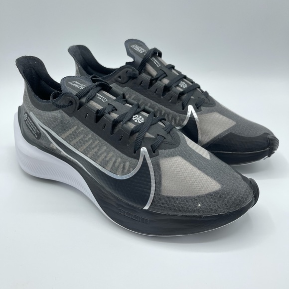 Nike Shoes - Nike Air Zoom Gravity Running Shoes Women Size 8.5